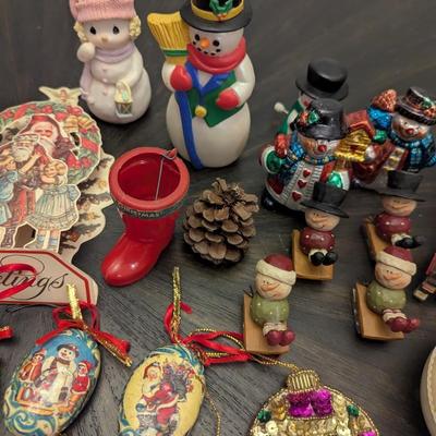 Vintage Christmas Decorations Ornaments