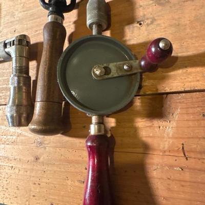 Vintage hand brace drills, hand crank drills with 2 squares