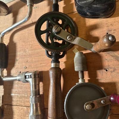 Vintage hand brace drills, hand crank drills with 2 squares