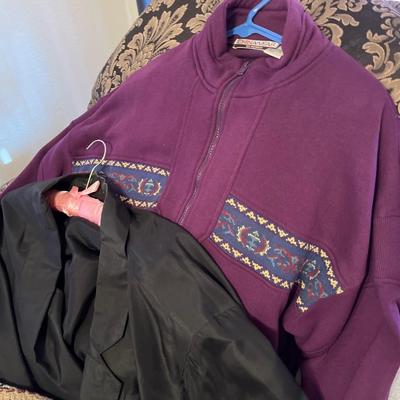 Clothing lot - size Medium