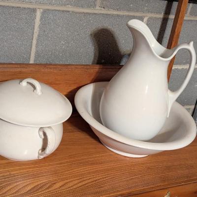 Antique Ironstone Dale & Davis & Ironstone J. Wedgwood Pitcher & Basin Antique Royal China International Chamber Pot White