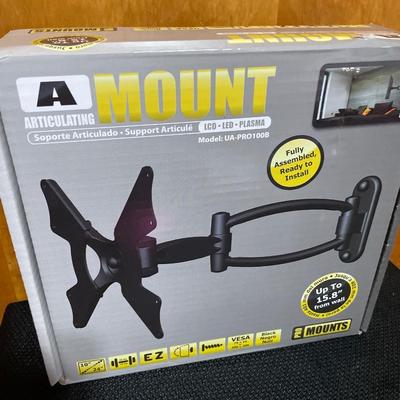 Small TV mount