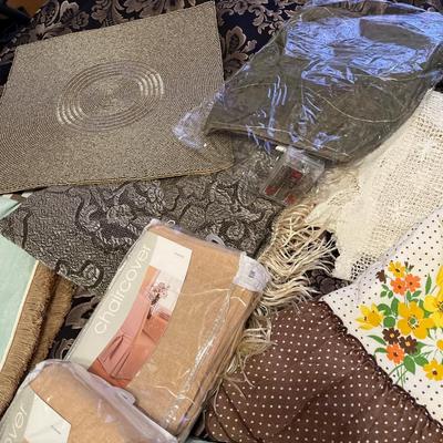 Table runners, tablecloths, scarves, chair covers