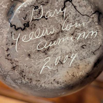 Acoma Pueblo Etched Horse Hair Pot With Lid Signed By Gary Yellow Corn 2004