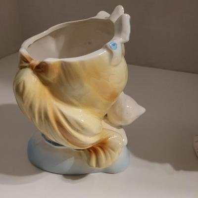 2 VINTAGE HEAD VASES