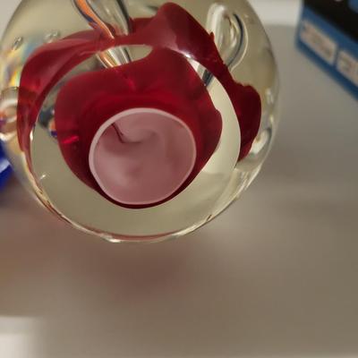 2 HANDCRAFTED GLASS PAPERWEIGHTS & SMART WI-FI LED STRIP
