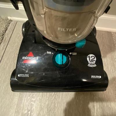 BISSELL BAGLESS VACUUM MODEL 82H1 and 30” HOLMES OSCILLATING TOWER FAN WITH REMOTE