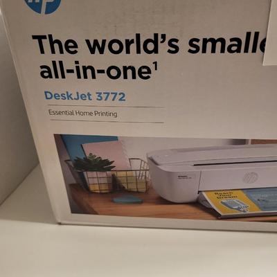 LIKE NEW HP DESKJET 3772 PRINTER "THE WORLD'S SMALLEST ALL IN ONE"