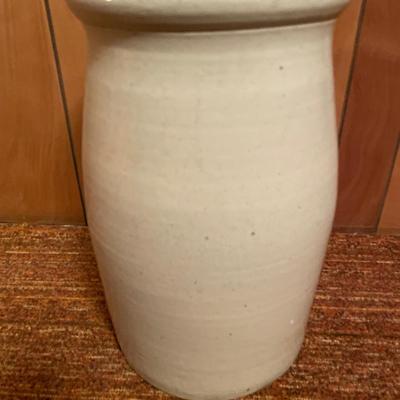 Red Wing 6 gal butter churn with stick