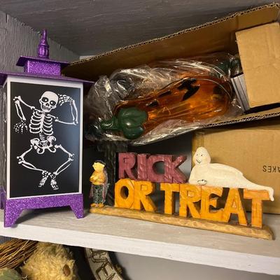 2 shelves of fall decor