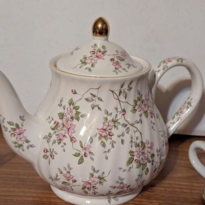 Vintage China Arthur Wood & Son England Tea Pot Mini Green Oriental Hand Painted Dragonware Tea Pot