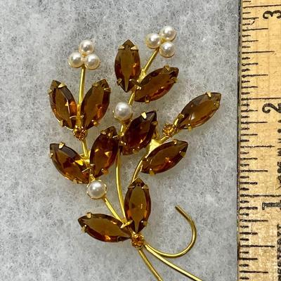 Vintage Topaz Rhinestone Pin