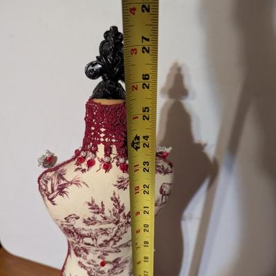 Styrofoam Table Top Dress Form 27 1/2" Tall Plastic Base