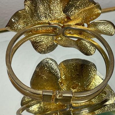 Huge Flower Clamper Bracelet