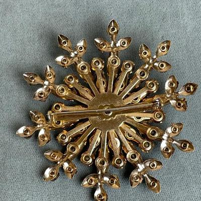Large Vintage Topaz Rhinestone Starburst Pin