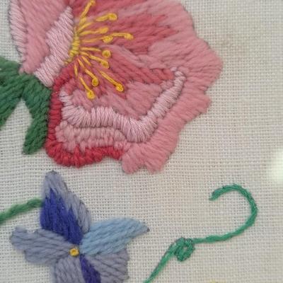 Framed Cross Stitch Needlepoint Floral Design 14 3/4" x 14 1/4"