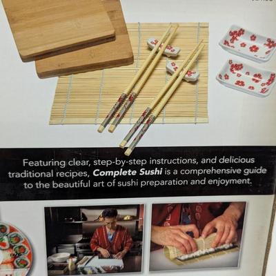 Complete SUSHI Book & DVD Prepare Delicious Sushi Dishes