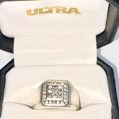14K WHITE GOLD MEN'S RING WITH .25 CW DIAMOND SIZE 10.5