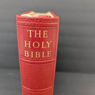 Special LE Of The Holy Bible Hawthorn Edition With Box #835/3000
