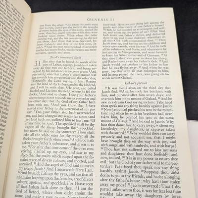 Special LE Of The Holy Bible Hawthorn Edition With Box #835/3000