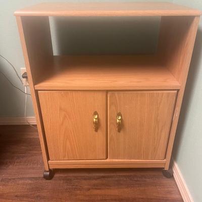 Rolling cabinet