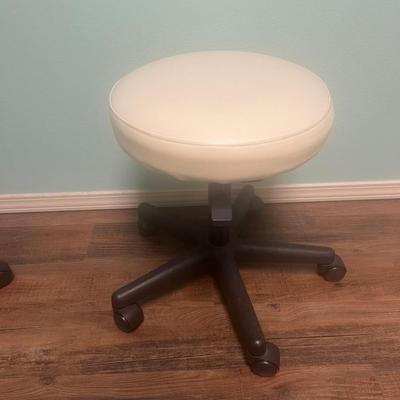 Office rolling stool