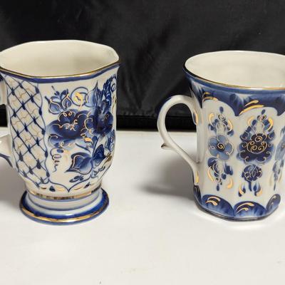 Porcelain Blue & White Coffee Mugs (DR)