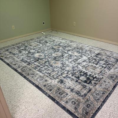 Area rug