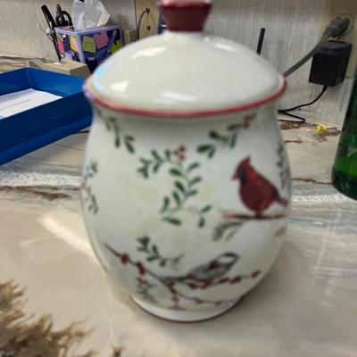 Cookie jar