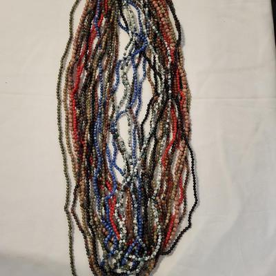 20 STRANDS OF JASPER