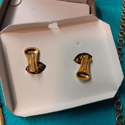 NOLAN MILLER RHINESTONE CLIP ON EARRINGS, GOLD-TONE CHAINS AND BROOCH
