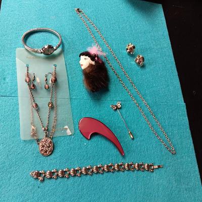 NEW NECKLACE AND EARRINGS, BROOCHES AND MORE