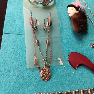 NEW NECKLACE AND EARRINGS, BROOCHES AND MORE