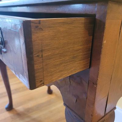 Queen Anne Style Lowboy Single Drawer Table (LR-EL)