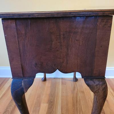 Queen Anne Style Lowboy Single Drawer Table (LR-EL)