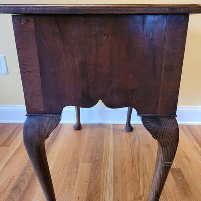 Queen Anne Style Lowboy Single Drawer Table (LR-EL)