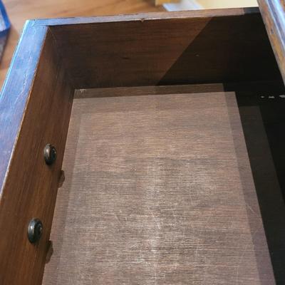 Queen Anne Style Lowboy Single Drawer Table (LR-EL)