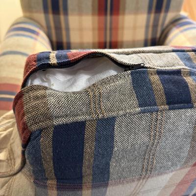 LT Designs Cozy Plaid Arm Chair (GB-BM)
