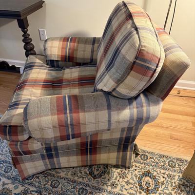 LT Designs Cozy Plaid Arm Chair (GB-BM)