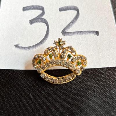 Vintage Crown Brooch
