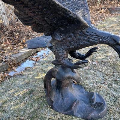 BEAUTIFUL ALUMINUM EAGLE STATUE