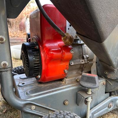 CRAFTSMAN 9 HORSEPOWER SELF-PROPELLED CHIPPER-SHREDDER-VACUUM WITH PLASTIC GAS CONTAINER