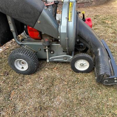 CRAFTSMAN 9 HORSEPOWER SELF-PROPELLED CHIPPER-SHREDDER-VACUUM WITH PLASTIC GAS CONTAINER