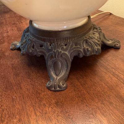 Brass and White Globe Table Lamp (UB-BM)
