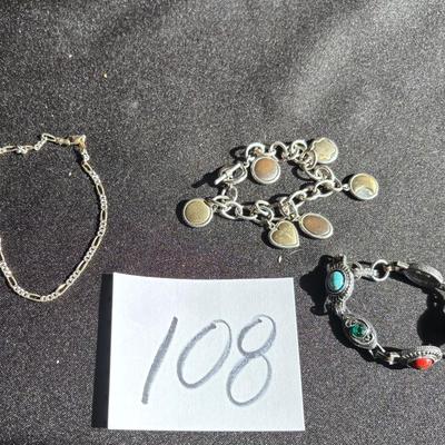 Bracelet Lot
