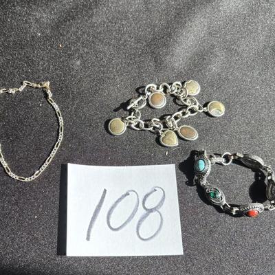 Bracelet Lot