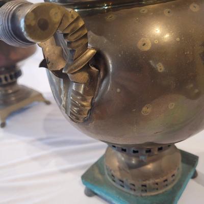 Two Samovars (LR-EL)