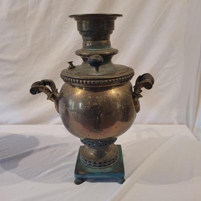 Two Samovars (LR-EL)
