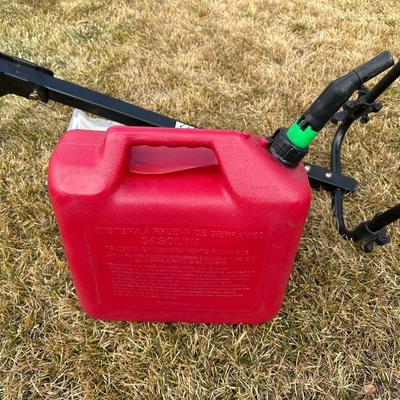 YAKIMA TRAILER HITCH MOUNT BIKE RACK AND GAS CONTAINER