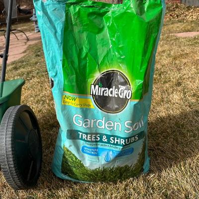 MAINTAIN YOUR YARD AND GARDEN WITH THESE ITEMS